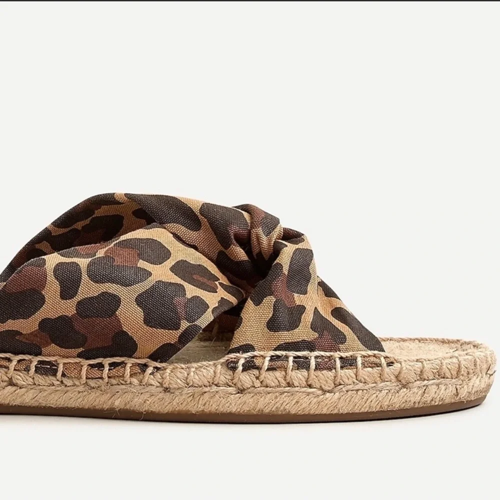 HOST PICK X2๐J crew leopard espadrilles - Picture 3 of 4